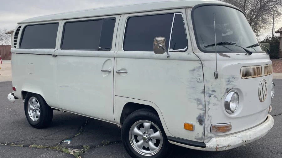 1971 Volkswagen Bay-Window Bus - Image 7 of 9