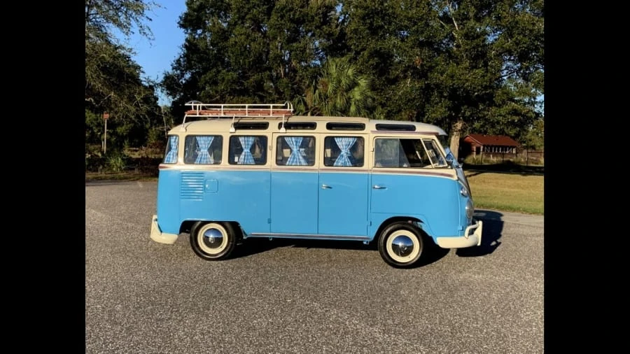 1971 Volkswagen Bay-Window Bus - Image 3 of 19