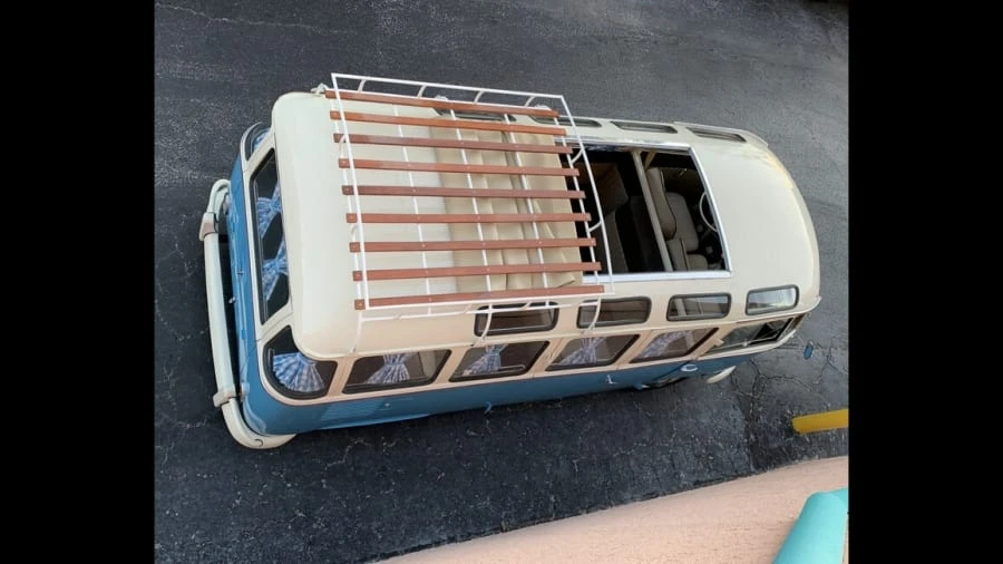 1971 Volkswagen Bay-Window Bus - Image 14 of 19