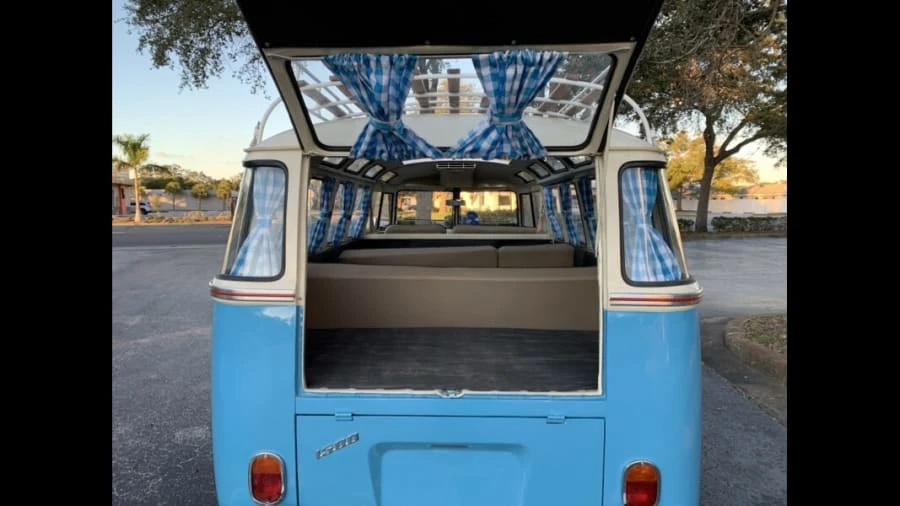 1971 Volkswagen Bay-Window Bus - Image 15 of 19
