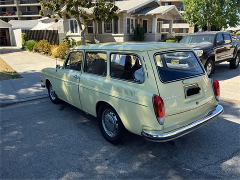 1971 Volkswagen Type 2 - Image 4 of 10