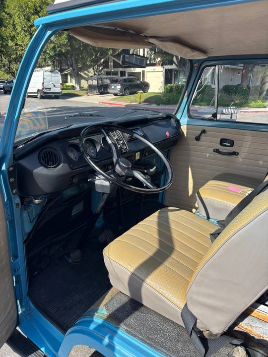 1971 Volkswagen Bay-Window Camper - Image 8 of 24