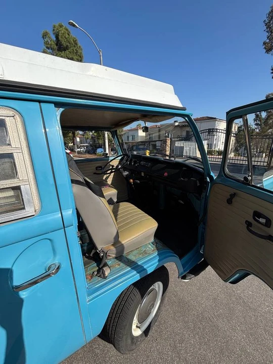 1971 Volkswagen Bay-Window Camper - Image 19 of 24