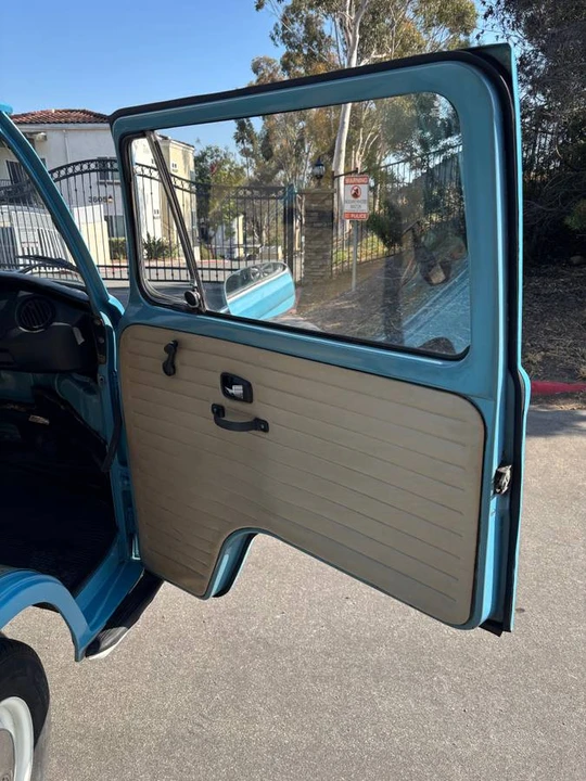 1971 Volkswagen Bay-Window Camper - Image 15 of 24