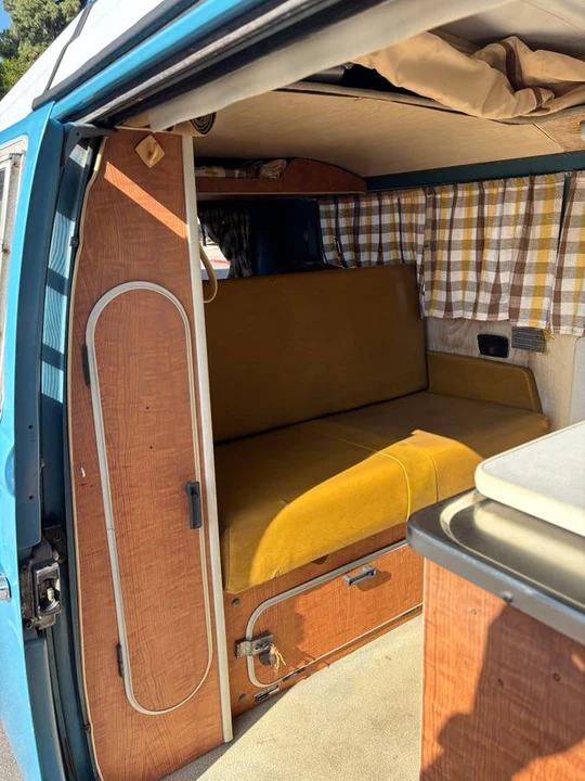 1971 Volkswagen Bay-Window Camper - Image 13 of 24