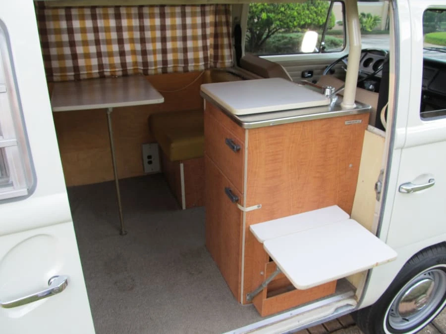 1971 Volkswagen Bay-Window Camper - Image 5 of 8