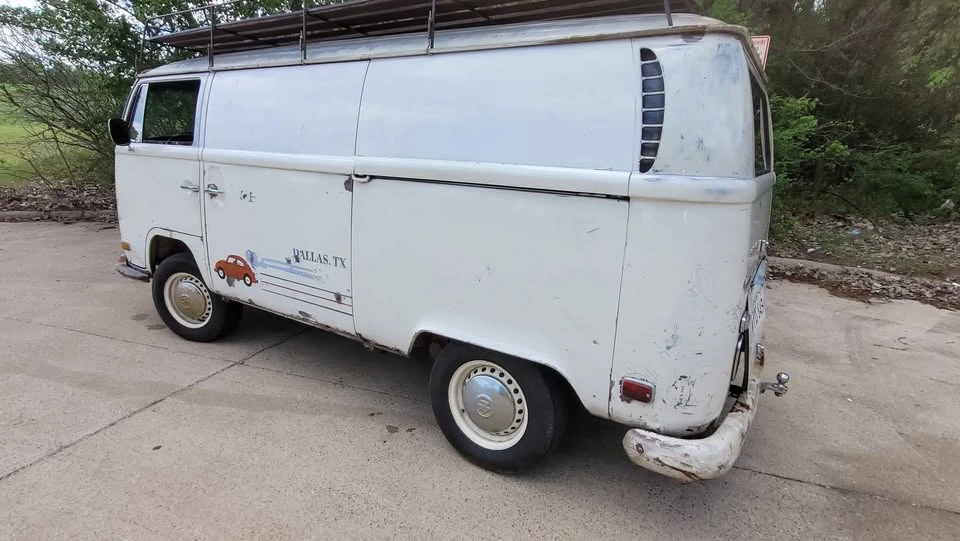 1971 Volkswagen Bay-Window Bus - Image 4 of 20