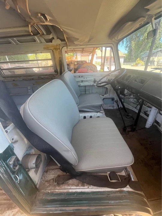 1971 Volkswagen Bay-Window Bus - Image 5 of 8