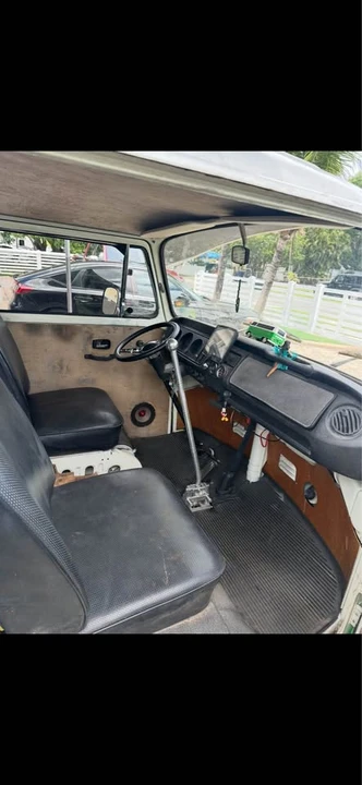 1971 Volkswagen Bay-Window Bus - Image 4 of 5