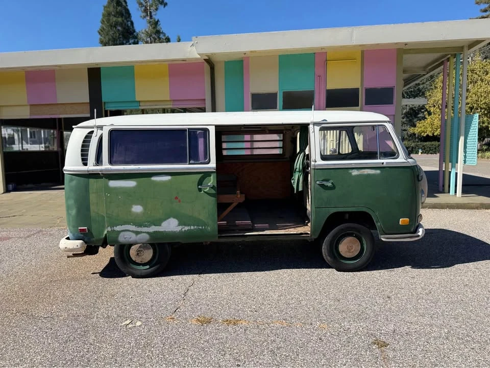 1971 Volkswagen Bay-Window Bus - Image 4 of 15