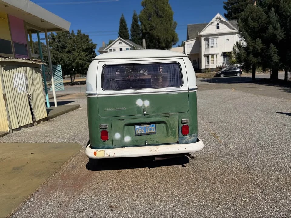 1971 Volkswagen Bay-Window Bus - Image 3 of 15