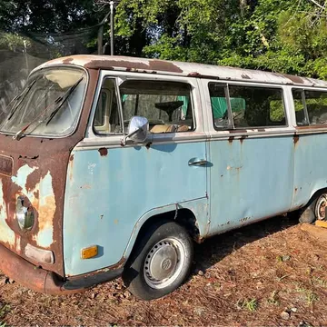1971 Volkswagen Bus Deluxe
