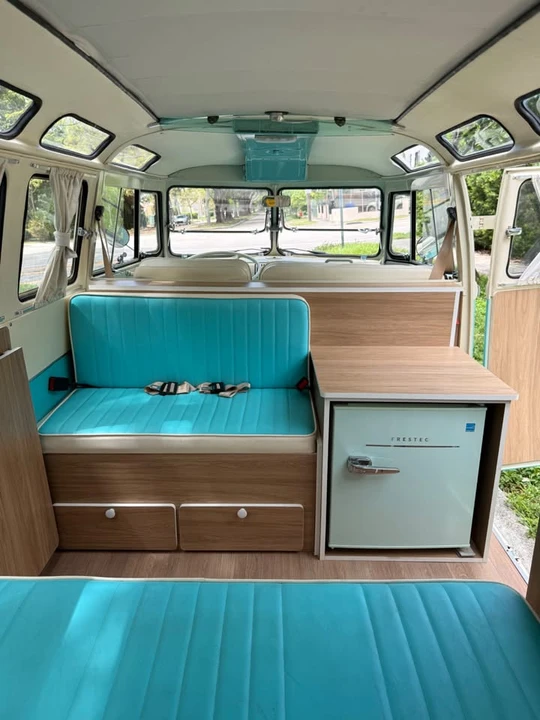 1971 Volkswagen Split-Window Bus - Image 7 of 14