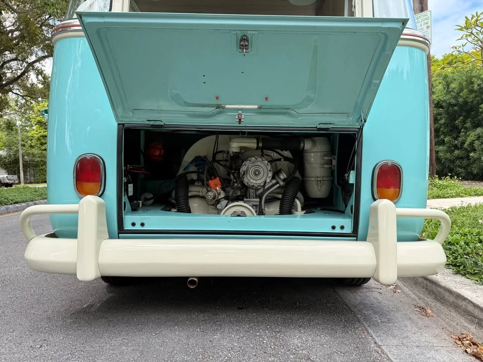 1971 Volkswagen Split-Window Bus - Image 13 of 14
