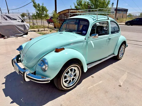 1971 Volkswagen super beetle