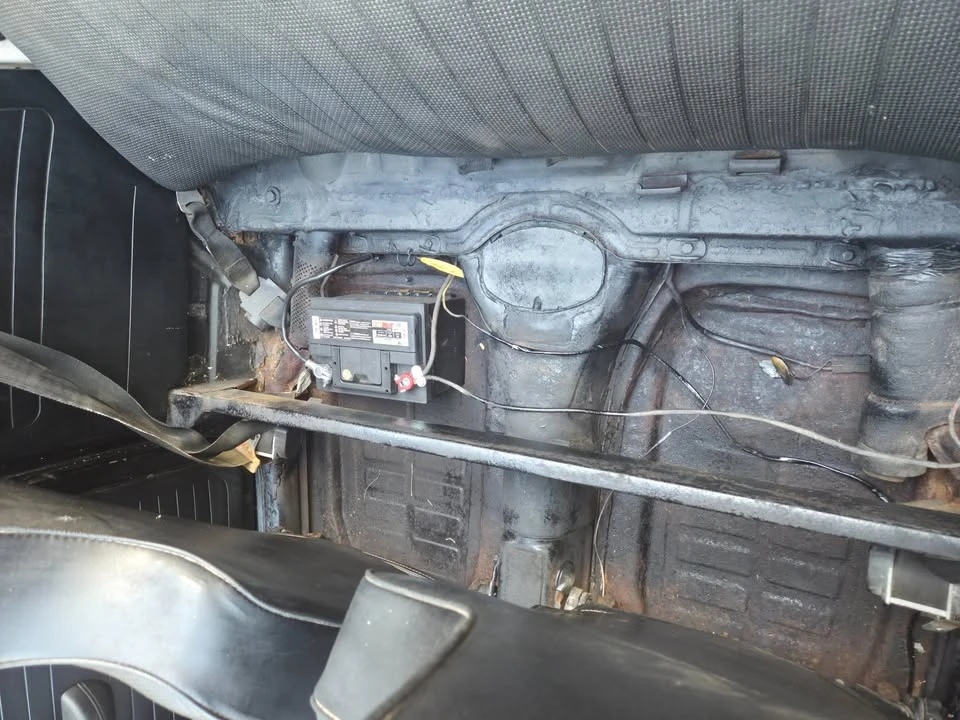 1971 Volkswagen Super Beetle - Image 6 of 12