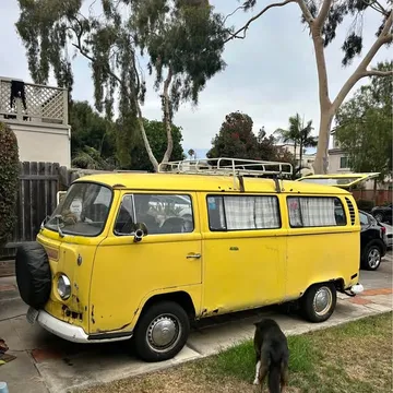 1971 Volkswagen Transporter (Bus)