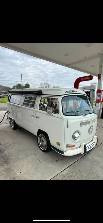 1971 Volkswagen Bay-Window Camper - Image 2 of 19