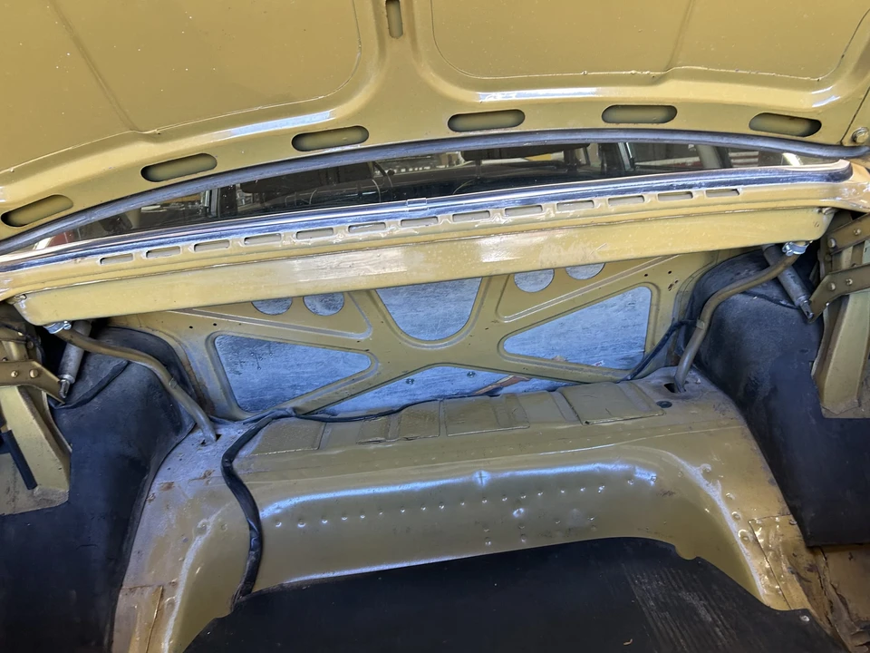 1971 Volvo 140 Series - Image 30 of 31