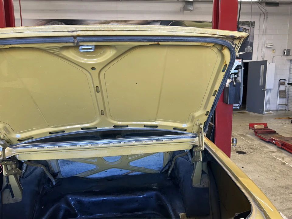 1971 Volvo 140 Series - Image 28 of 31
