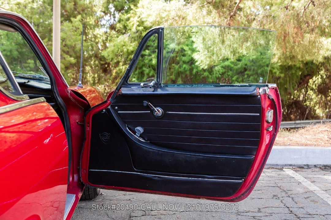 1971 Volvo 1800E - Image 27 of 31