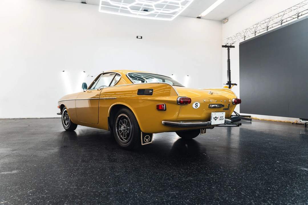 1971 Volvo 1800E - Image 10 of 31