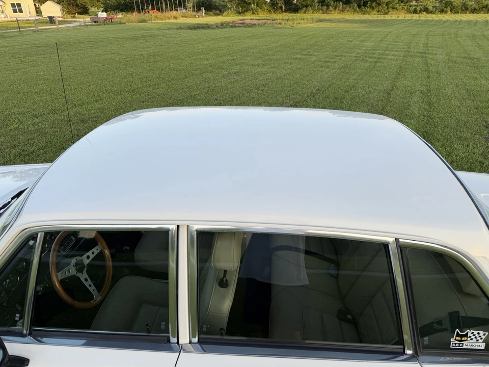 1971 Volvo 140 Series - Image 8 of 20