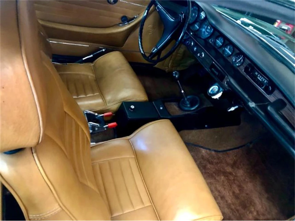 1971 Volvo 1800E - Image 27 of 30