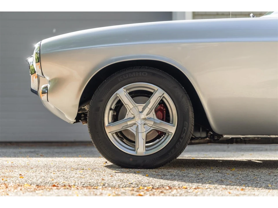1971 Volvo 1800E - Image 25 of 31