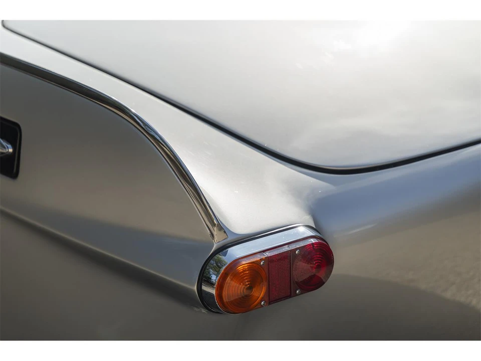 1971 Volvo 1800E - Image 28 of 31