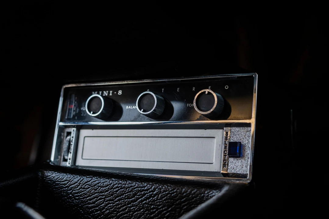 1971 Volvo 1800E - Image 26 of 31