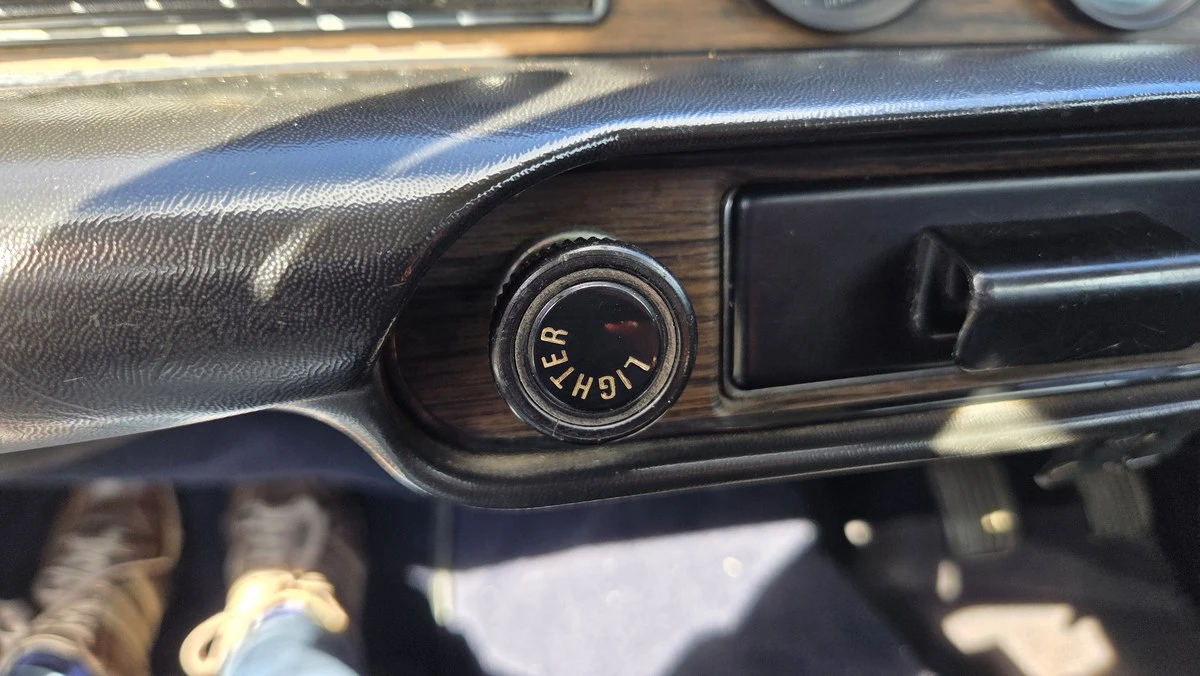 1972 Volvo 1800ES - Image 27 of 30