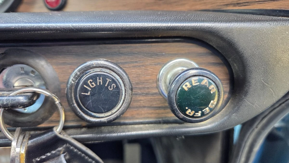 1972 Volvo 1800ES - Image 22 of 30