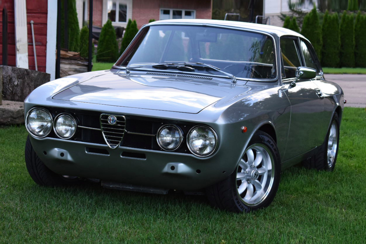 1971 Alfa Romeo GTV 2.0L