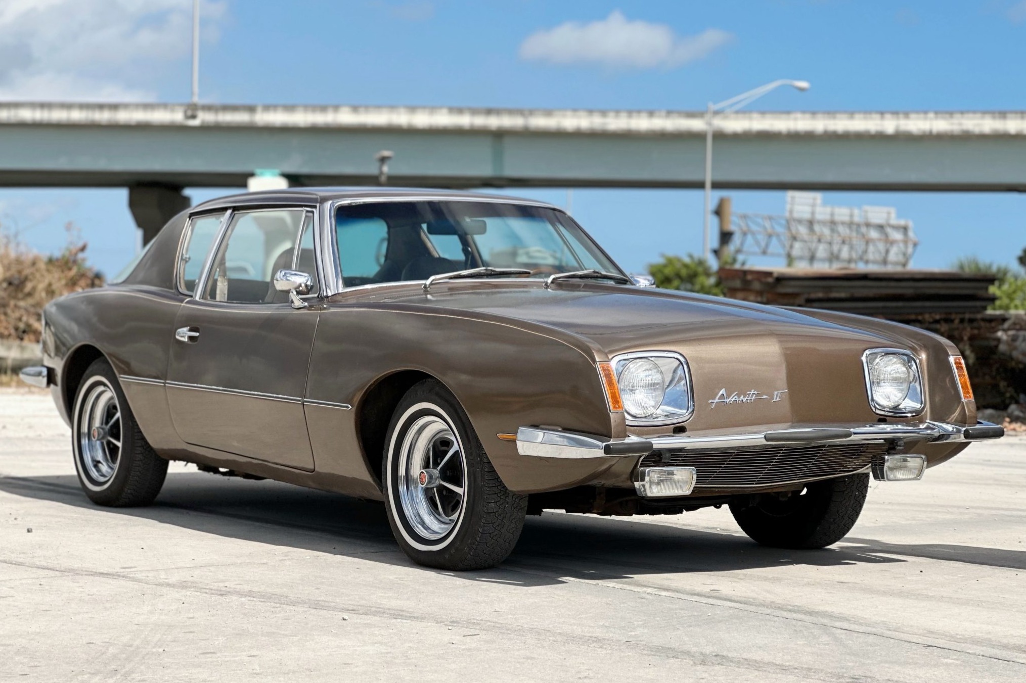 1971 Avanti II