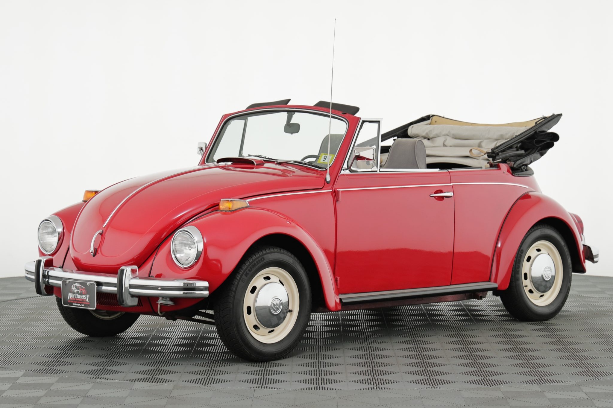 1971 Volkswagen Super Beetle Convertible