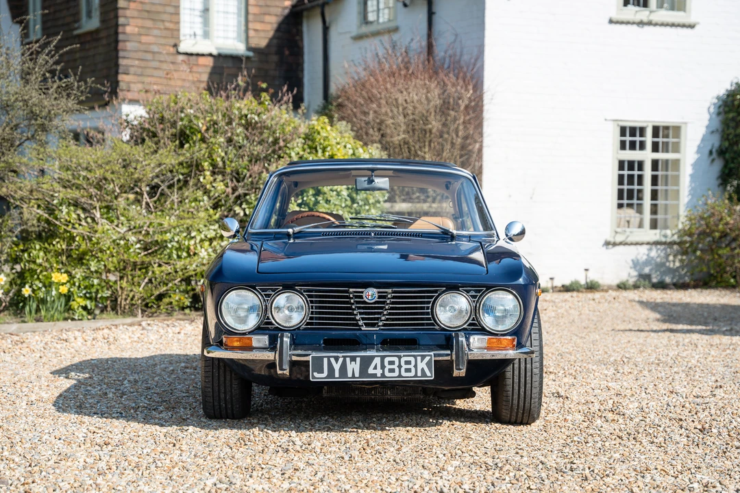 1972 Alfa Romeo 2000 GT Veloce - Image 11 of 31