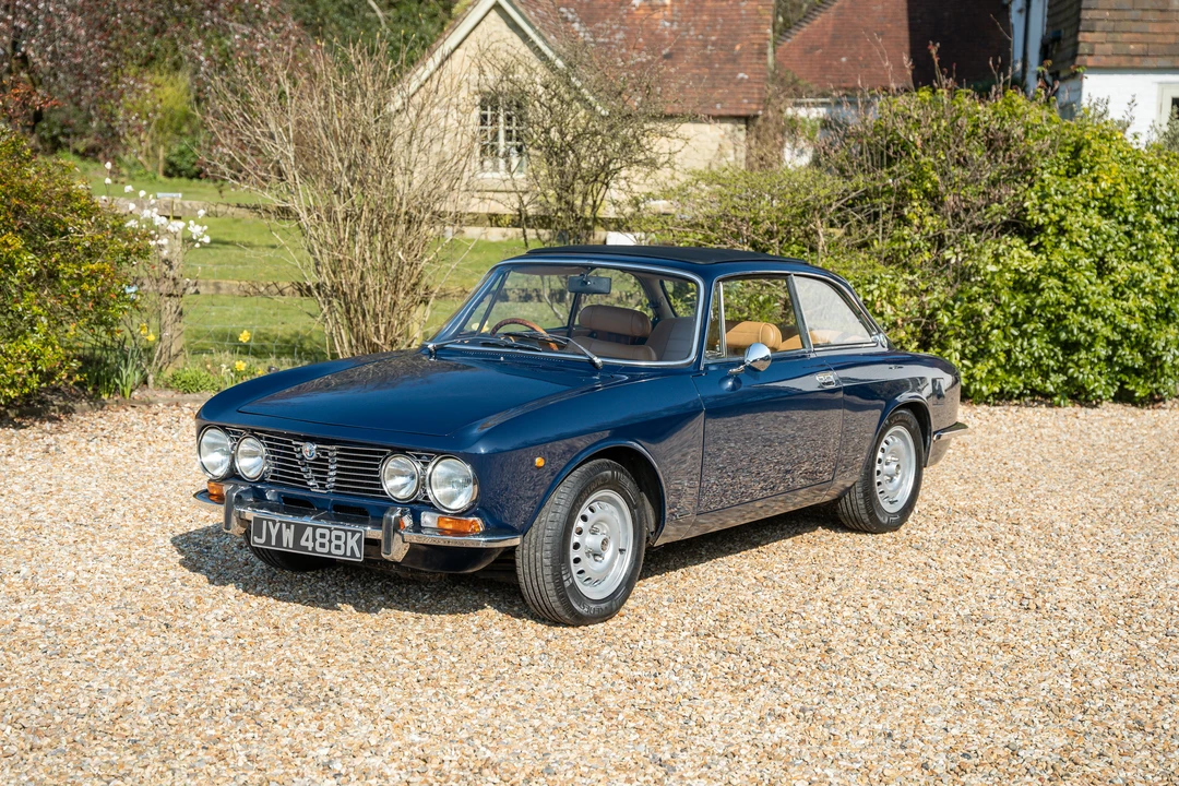 1972 Alfa Romeo 2000 GT Veloce - Image 10 of 31