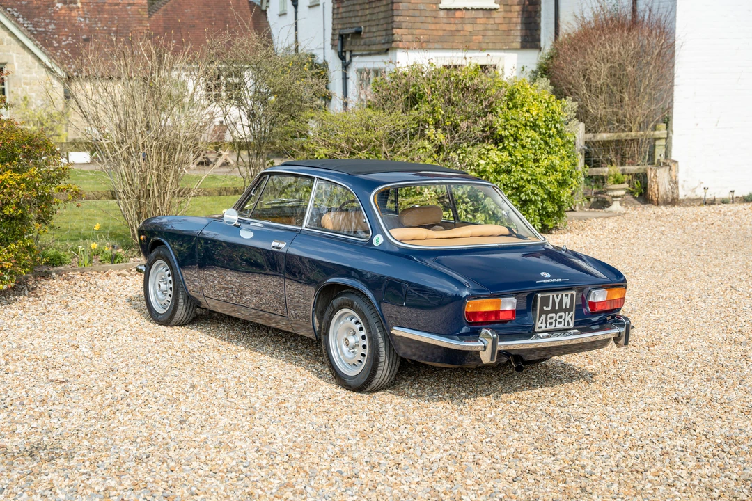 1972 Alfa Romeo 2000 GT Veloce - Image 8 of 31