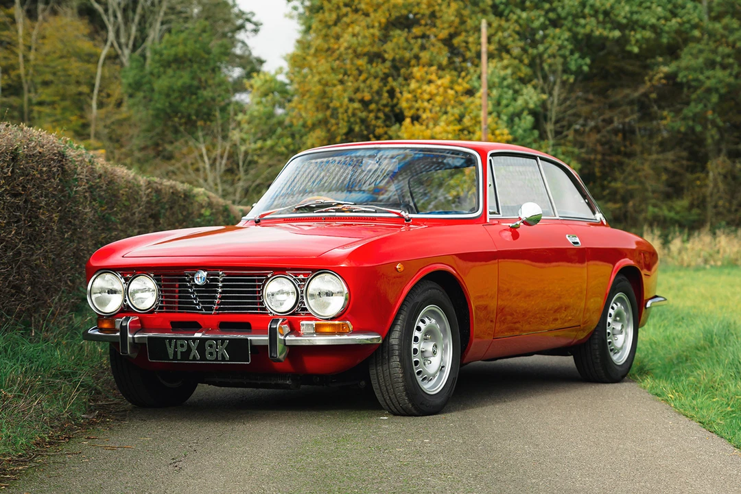 1972 Alfa Romeo 2000 GT Veloce - Image 2 of 31