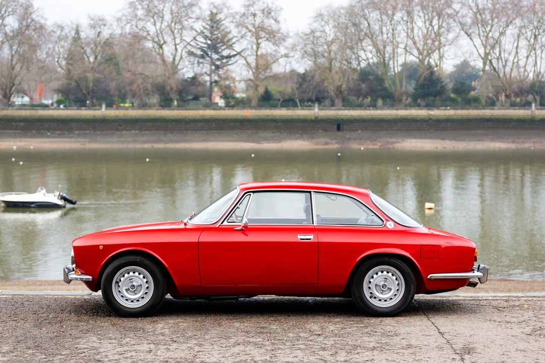 1972 Alfa Romeo 2000 GT Veloce - Image 5 of 31