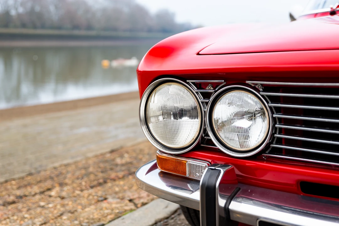 1972 Alfa Romeo 2000 GT Veloce - Image 12 of 31