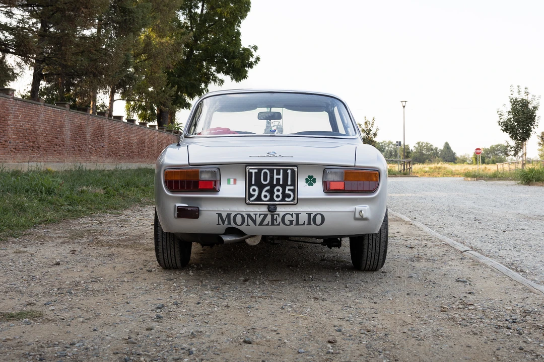 1972 Alfa Romeo 2000 GT Veloce - Image 7 of 31