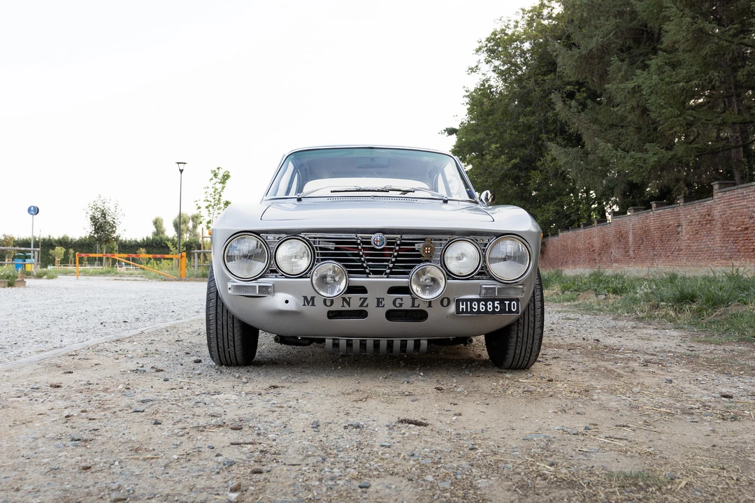 1972 Alfa Romeo 2000 GT Veloce - Image 3 of 31