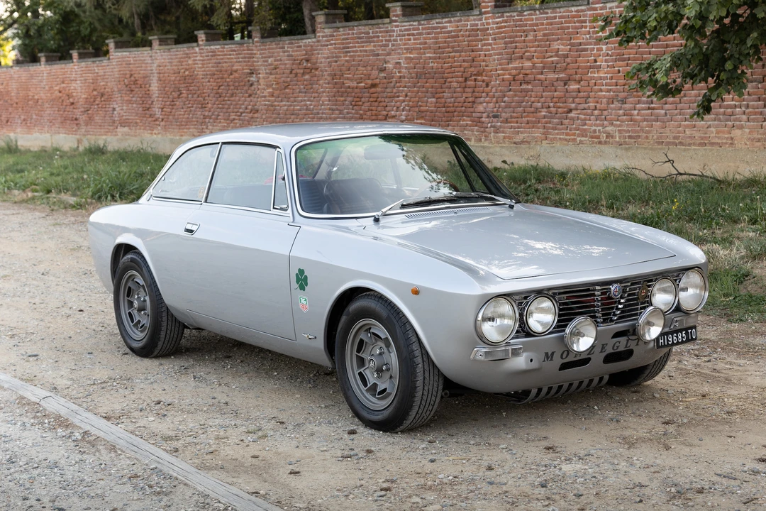 1972 Alfa Romeo 2000 GT Veloce - Image 18 of 31