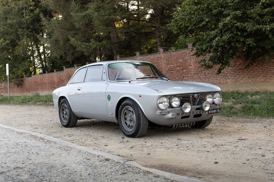 1972 Alfa Romeo 2000 GT Veloce - Image 10 of 31