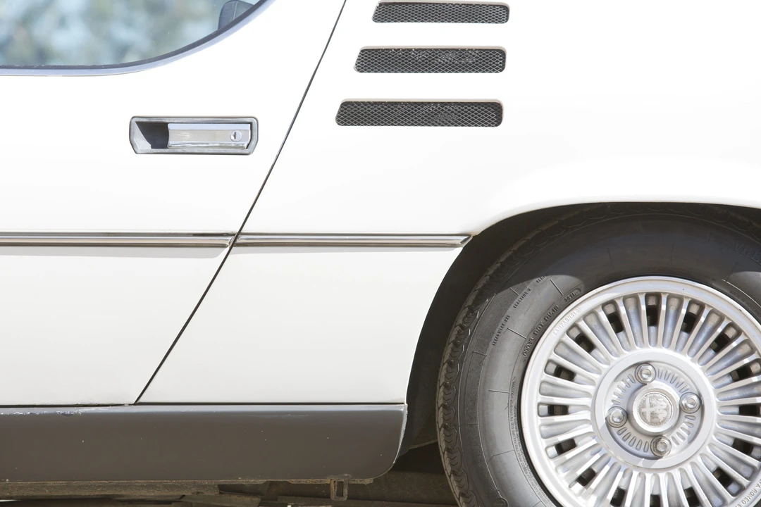 1972 Alfa Romeo Montreal - Image 27 of 31