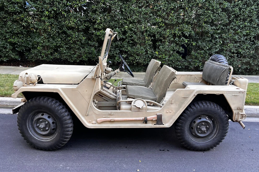 1972 AM General - Image 3 of 31
