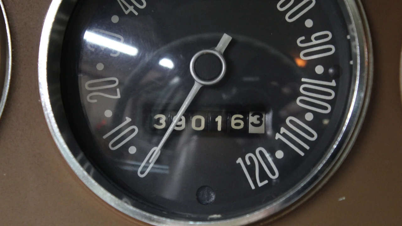 1972 AMC Gremlin - Image 16 of 31