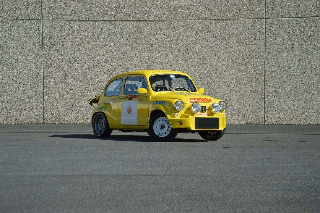 1999 Abarth - Image 8 of 31